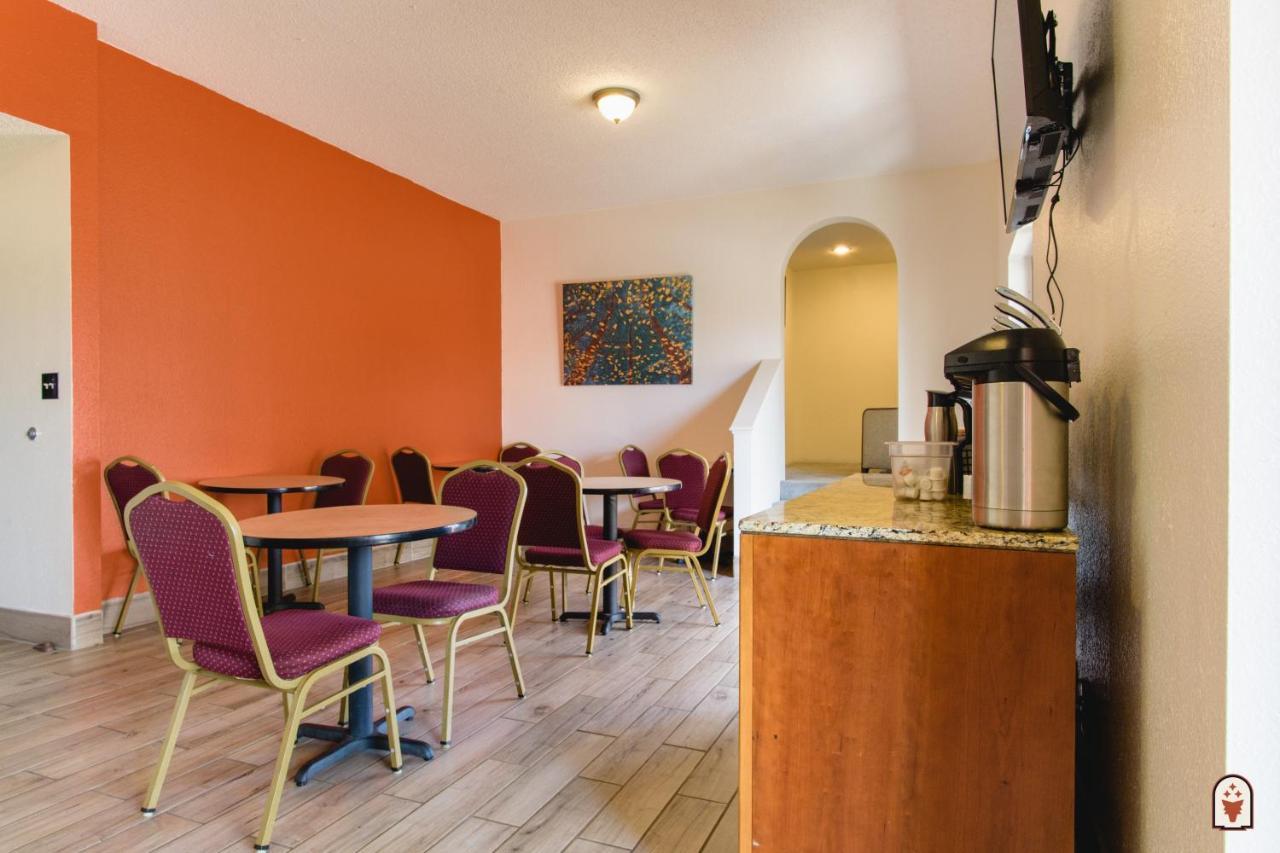 Hotel Coyote South à Santa Fé Extérieur photo